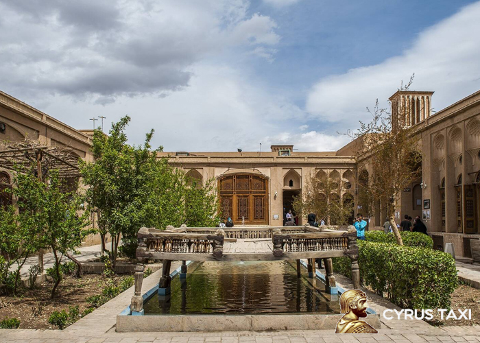 خانه لاری ها از جاذبه های گردشگری یزد
