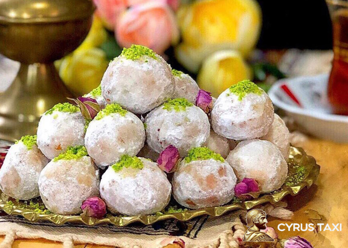 قطاب یزد از سوغاتی های این استان