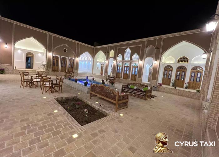 کاخ سرخان آباد اردستان کاخ سرخان آباد اردستان