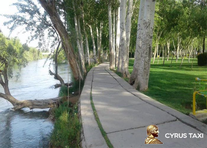 راهنمای سفر به زرین شهر