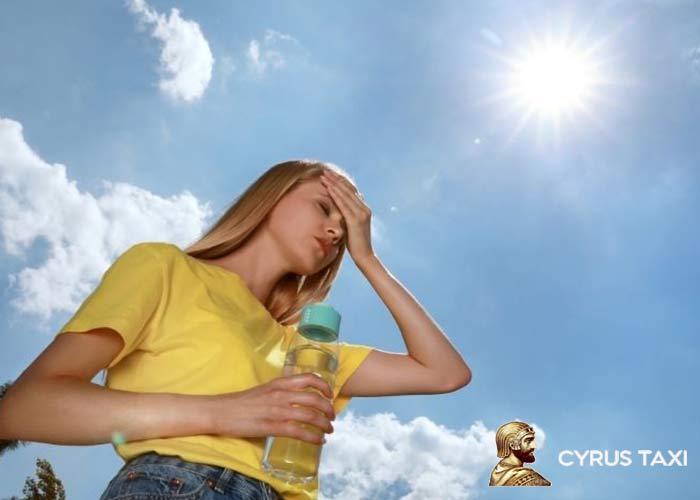 اهمیت آب و مایعات در سفر تابستانی آب و مایعات در سفری گرم